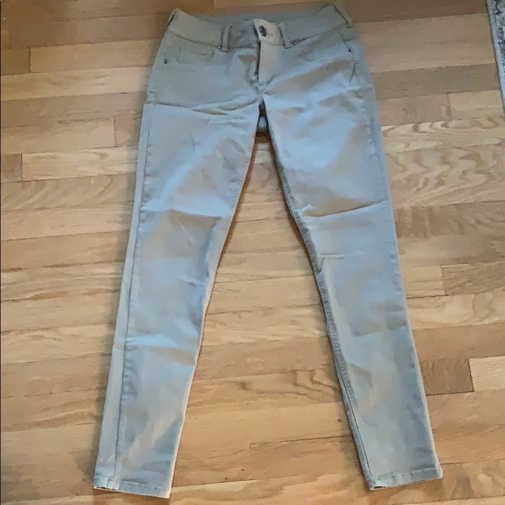 Maurice’s pants